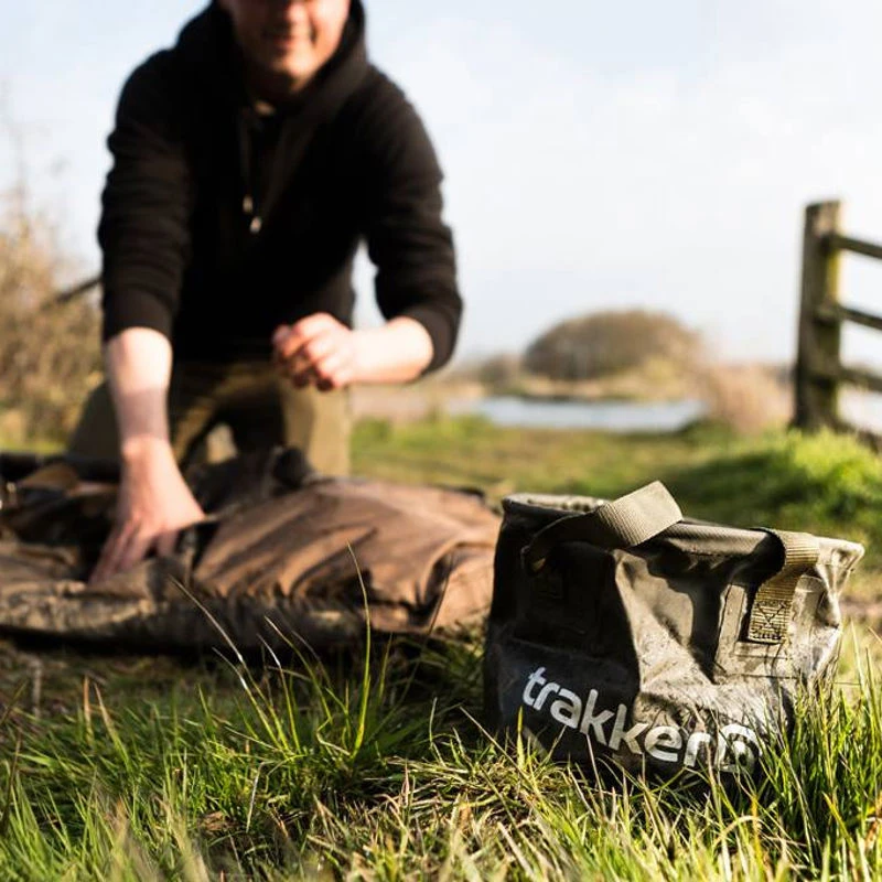 Trakker Collapsible Water Bowl